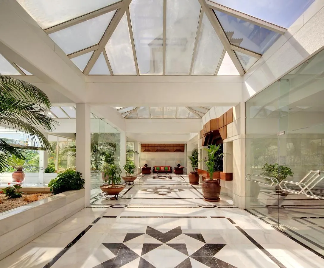 Las Gaviotas Apartment 3 Bedrooms Puerto Banus-Marbella Spanien