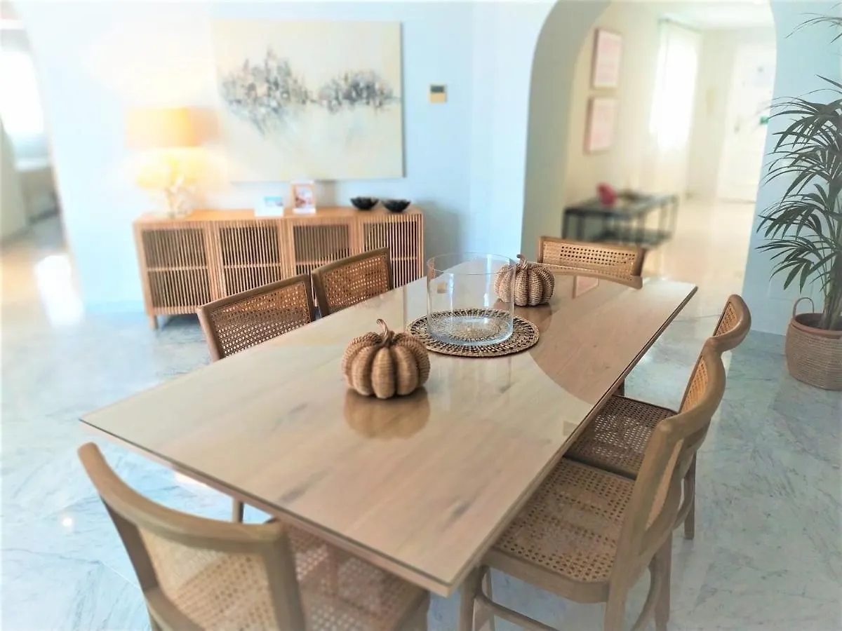 Las Gaviotas Apartment 3 Bedrooms Puerto Banus-Marbella 0*, Marbella