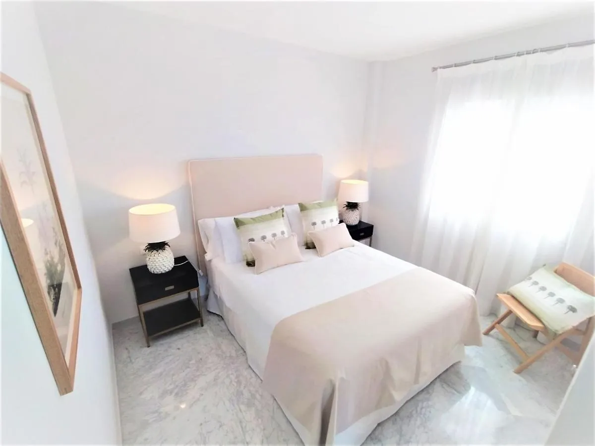Las Gaviotas Apartment 3 Bedrooms Puerto Banus-Marbella