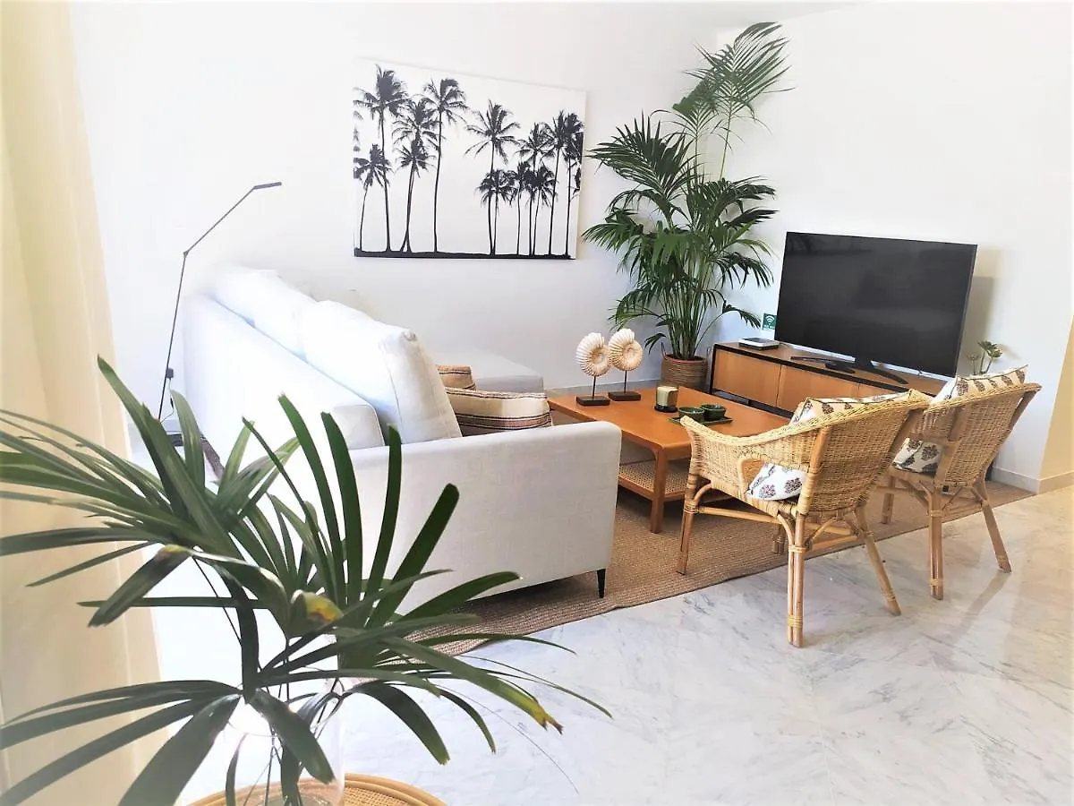 Las Gaviotas Apartment 3 Bedrooms Puerto Banus-Marbella Spain
