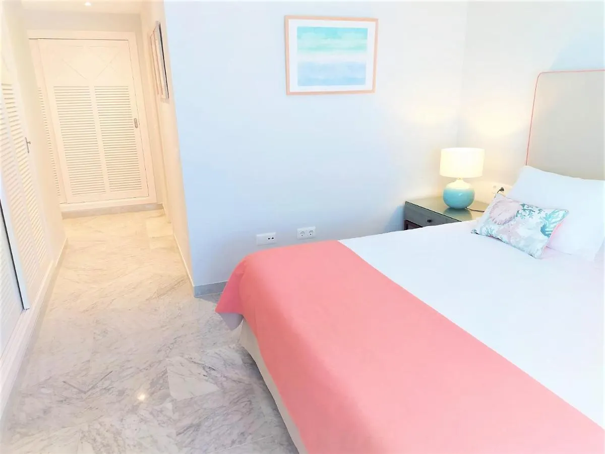 Las Gaviotas Apartment 3 Bedrooms Puerto Banus-Marbella 0*, Marbella Spain